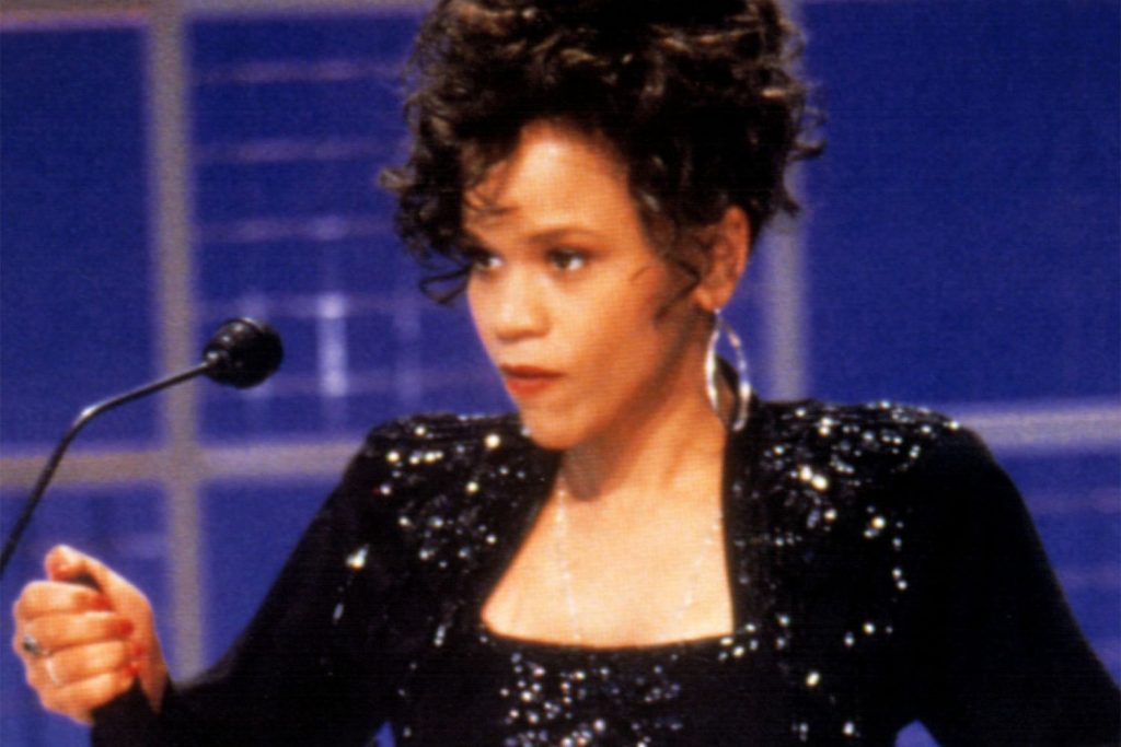 White Men Can't Jump Rosie Perez and Alex Trebek | 8 Behind-The-Scenes Facts From 1990s Movies No One New Until Now | Limelight